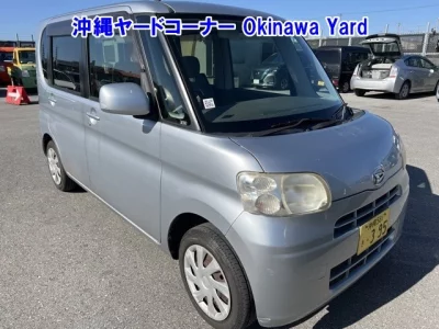 Daihatsu TANTO  с аукциона в Японии