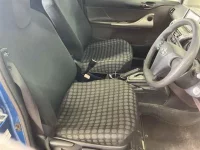 Toyota IQ лот № 80097 оценка 3  с аукциона в Японии 6