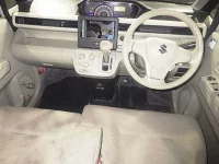 Suzuki WAGON R лот № 8075 оценка 3  с аукциона в Японии 2