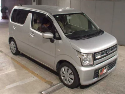 Suzuki WAGON R  с аукциона в Японии