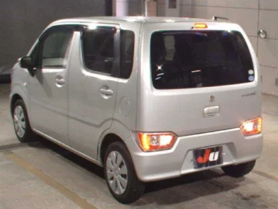 Suzuki WAGON R  с аукциона в Японии