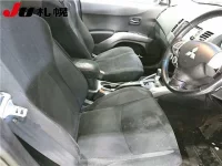 Mitsubishi OUTLANDER лот № 66 оценка 3  с аукциона в Японии 4