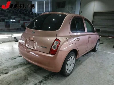 Nissan MARCH  с аукциона в Японии