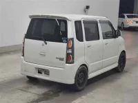 Suzuki WAGON R лот № 80111 оценка R  с аукциона в Японии 4