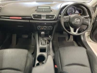 Mazda AXELA лот № 2071 оценка 4  с аукциона в Японии 4