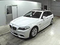 BMW 5-Series лот № 9137 оценка 3.5  с аукциона в Японии 3