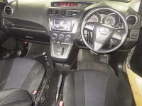 Mazda PREMACY лот № 8098 оценка 3.5  с аукциона в Японии 2