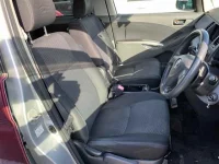 Toyota ISIS лот № 80140 оценка R  с аукциона в Японии 6