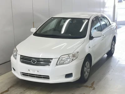 Toyota COROLLA AXIO  с аукциона в Японии