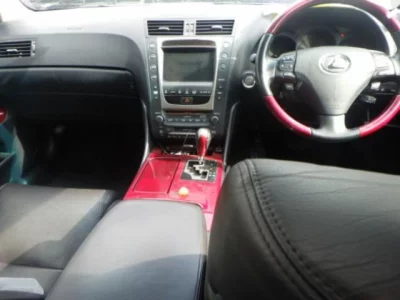 Lexus GS  с аукциона в Японии