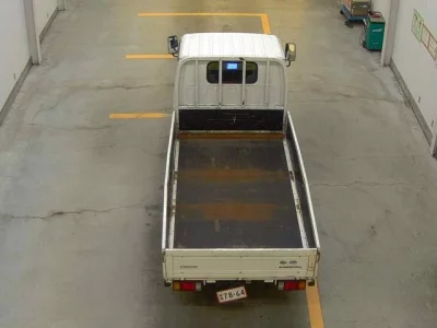 Mazda TITAN  с аукциона в Японии