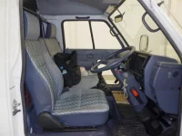 Isuzu ELF лот № 1051 оценка RA  с аукциона в Японии 3