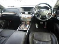 Nissan FUGA лот № 9162 оценка 4  с аукциона в Японии 2