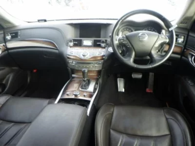 Nissan FUGA  с аукциона в Японии