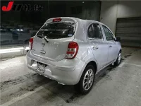 Nissan MARCH лот № 102 оценка R  с аукциона в Японии 1
