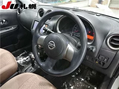 Nissan MARCH  с аукциона в Японии