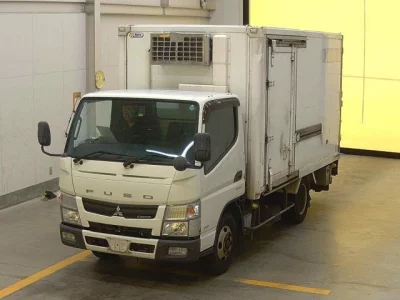 Mitsubishi CANTER  с аукциона в Японии