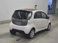 Mitsubishi I-MIEV лот № 80164 оценка 3.5  с аукциона в Японии 4