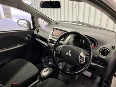 Mitsubishi I-MIEV  с аукциона в Японии