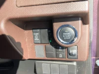 Toyota ROOMY лот № 1054 оценка 4  с аукциона в Японии 4