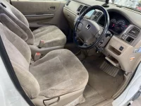 Honda STEP WAGON лот № 2110 оценка 3  с аукциона в Японии 3