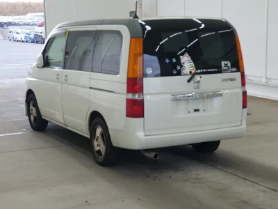 Honda STEP WAGON  с аукциона в Японии