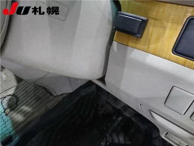 Toyota ESTIMA  с аукциона в Японии