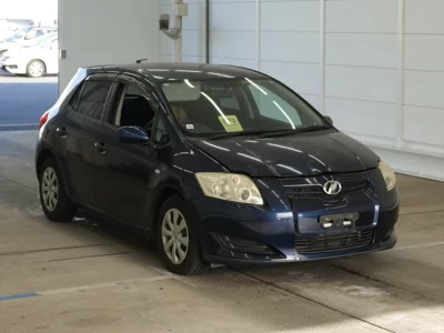 Toyota AURIS  с аукциона в Японии