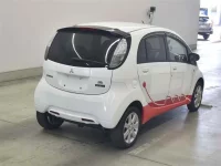 Mitsubishi I-MIEV лот № 80181 оценка 3.5  с аукциона в Японии 4