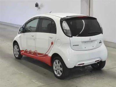 Mitsubishi I-MIEV  с аукциона в Японии