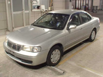 Nissan SUNNY  с аукциона в Японии