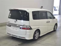 Honda STEP WAGON лот № 80191 оценка 3.5  с аукциона в Японии 4