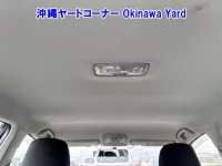 Toyota PRIUS PHV лот № 43070 оценка 3.5  с аукциона в Японии 8