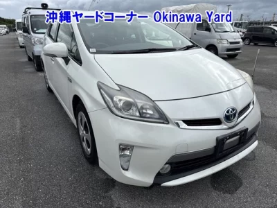 Toyota PRIUS PHV  с аукциона в Японии