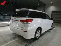 Toyota WISH лот № 122 оценка R  с аукциона в Японии 1