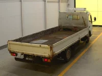 Mitsubishi CANTER лот № 1068 оценка 3  с аукциона в Японии 1