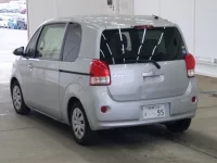 Toyota PORTE лот № 2125 оценка 3  с аукциона в Японии 1