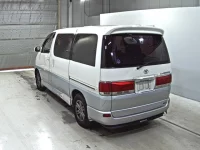 Toyota HIACE REGIUS лот № 9206 оценка 3.5  с аукциона в Японии 1