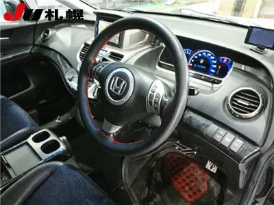 Honda ODYSSEY  с аукциона в Японии