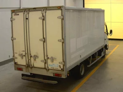 Hino DUTRO  с аукциона в Японии