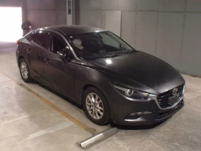 Mazda AXELA  с аукциона в Японии