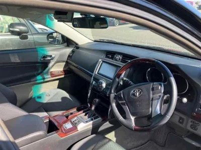 Toyota MARK X  с аукциона в Японии