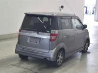 Honda ZEST лот № 80213 оценка 3.5  с аукциона в Японии 4