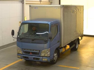 Mitsubishi CANTER  с аукциона в Японии