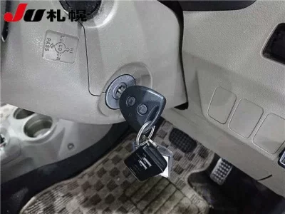 Daihatsu MIRA  с аукциона в Японии