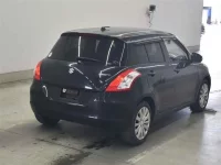 Suzuki SWIFT лот № 80236 оценка 3.5  с аукциона в Японии 4