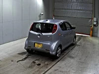 Subaru R2 лот № 9248 оценка 3.5  с аукциона в Японии 4