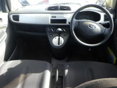 Subaru R2  с аукциона в Японии