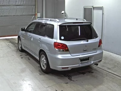 Mitsubishi AIRTREK  с аукциона в Японии