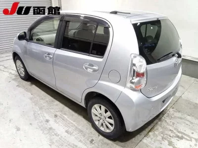 Toyota PASSO  с аукциона в Японии